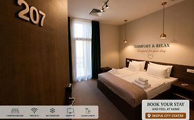 Hotel Cara 28